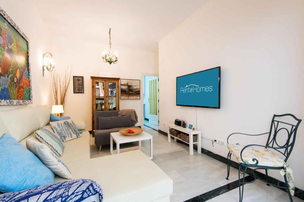 Rentandhomes Beachfront Marbella Center Екстериор снимка