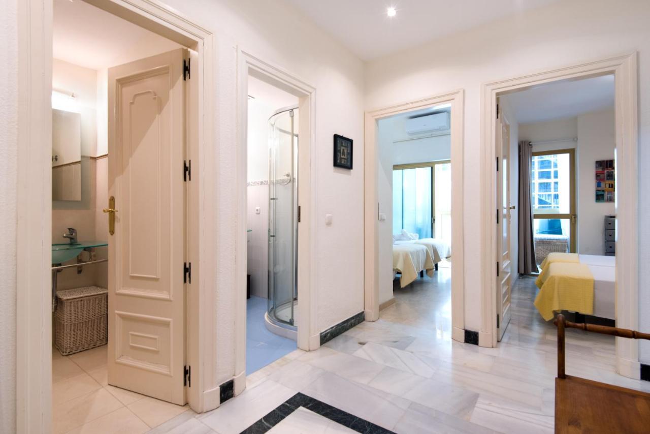 Rentandhomes Beachfront Marbella Center Екстериор снимка