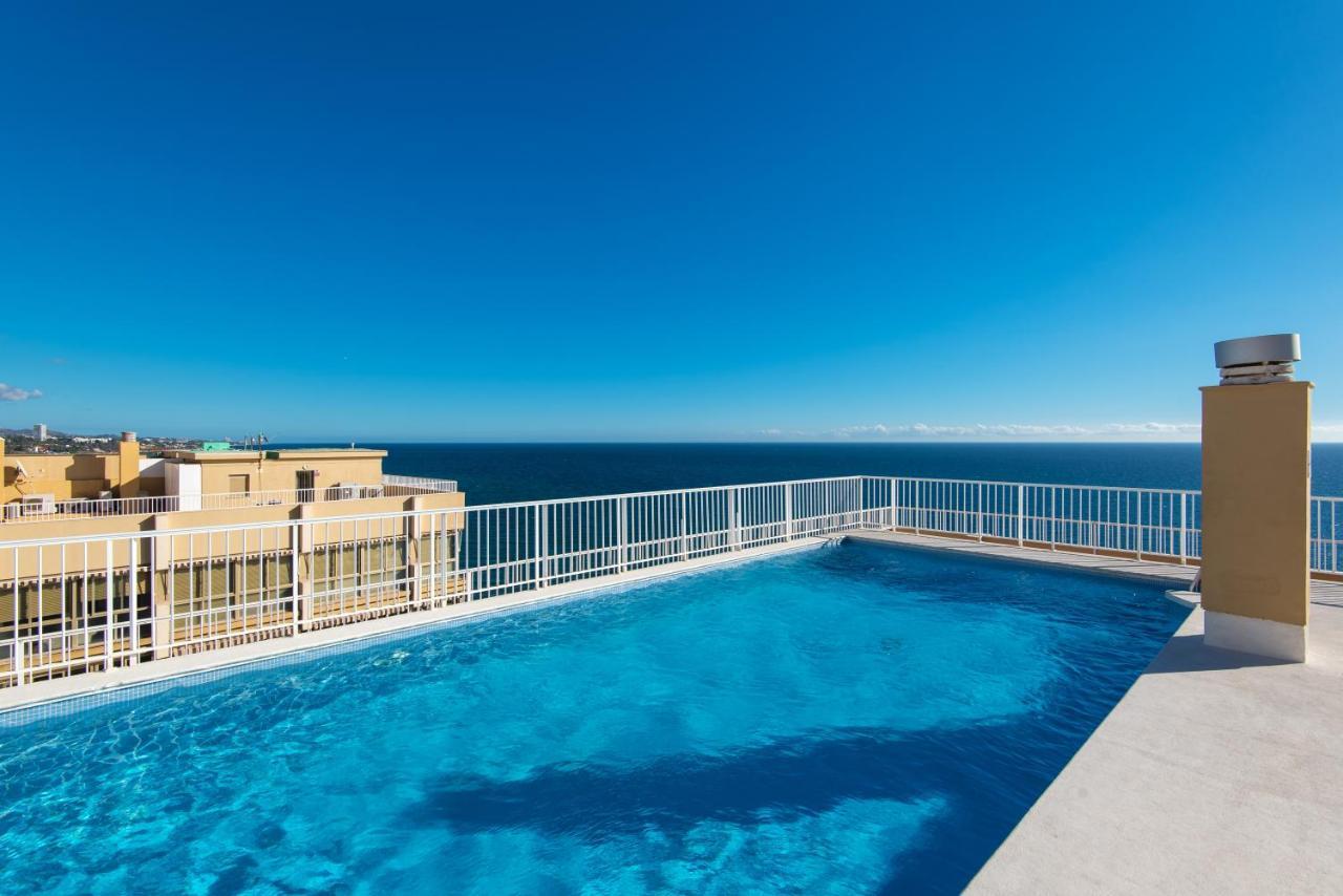 Rentandhomes Beachfront Marbella Center Екстериор снимка