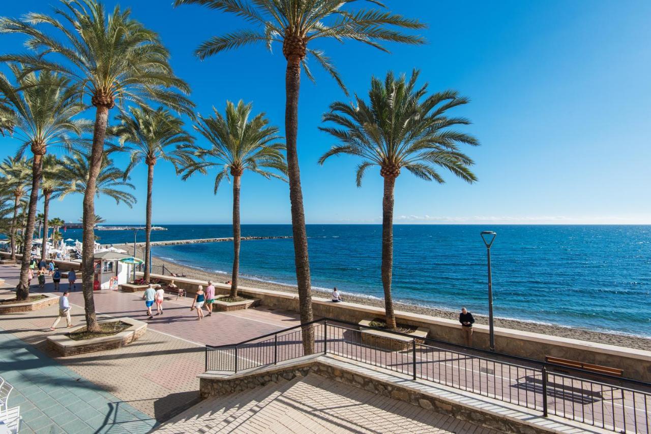 Rentandhomes Beachfront Marbella Center Екстериор снимка