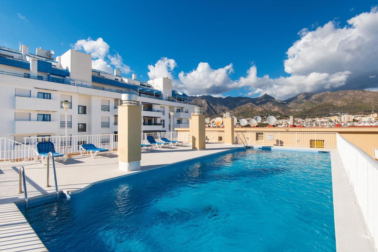 Rentandhomes Beachfront Marbella Center Екстериор снимка