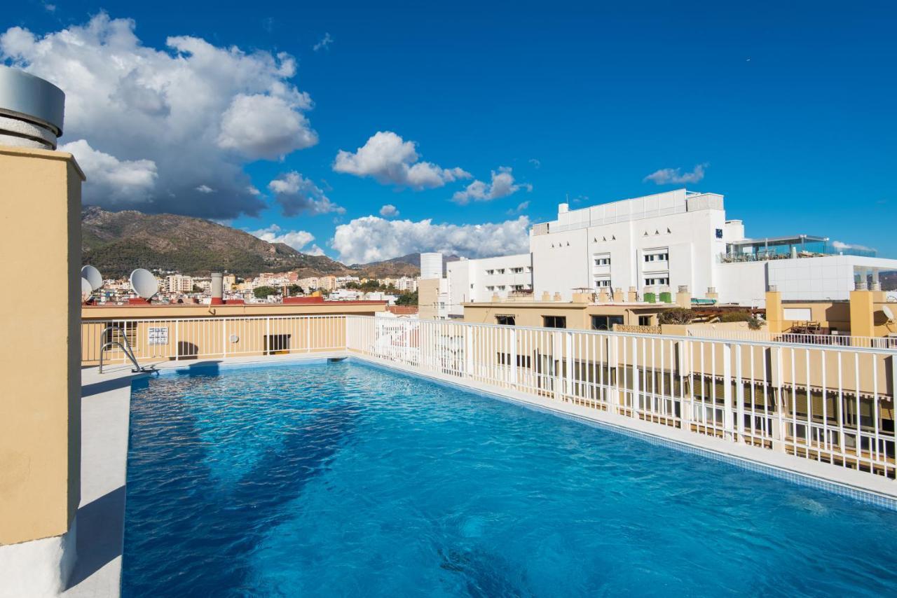 Rentandhomes Beachfront Marbella Center Екстериор снимка
